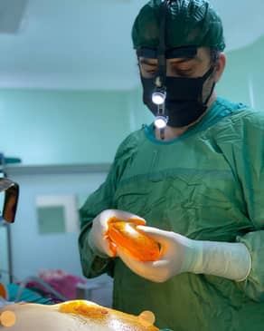 Slider image (1) Dr. Zeki Yasar Clinic